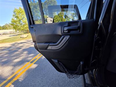 2017 Jeep Wrangler Unlimited Sport   - Photo 29 - Westport, MA 02790