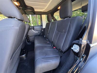 2017 Jeep Wrangler Unlimited Sport   - Photo 19 - Westport, MA 02790