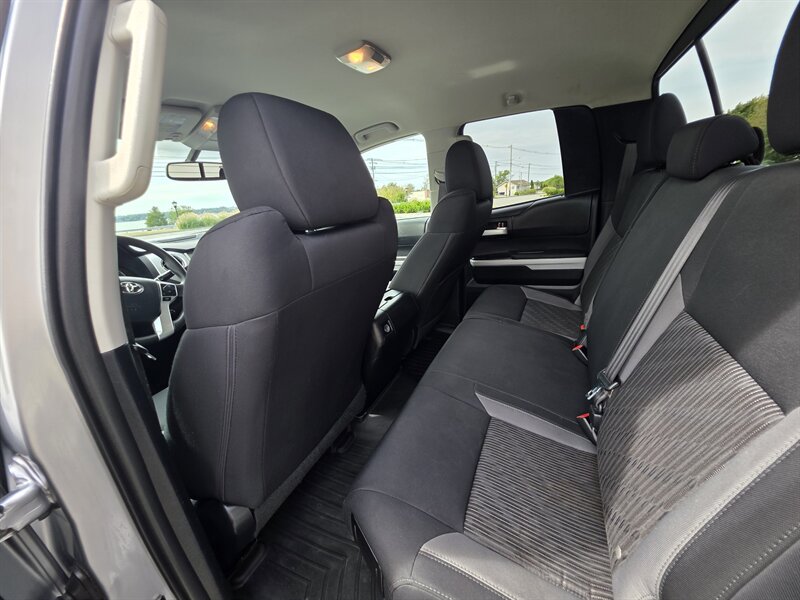2014 Toyota Tundra SR5 - Photo 14 - Westport, MA 02790