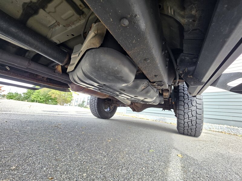 2014 Toyota Tundra SR5 - Photo 31 - Westport, MA 02790