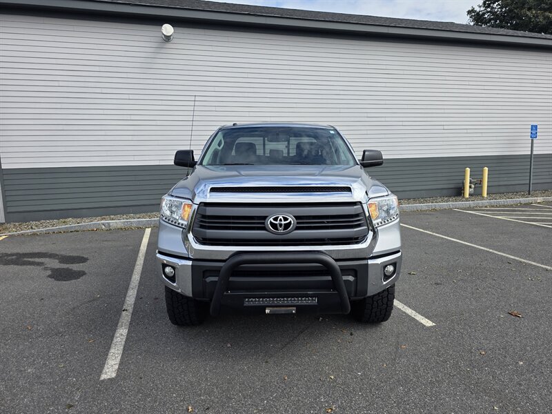2014 Toyota Tundra SR5 - Photo 7 - Westport, MA 02790