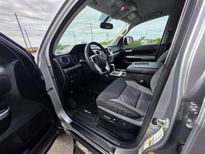 2014 Toyota Tundra SR5 - Photo 16 - Westport, MA 02790