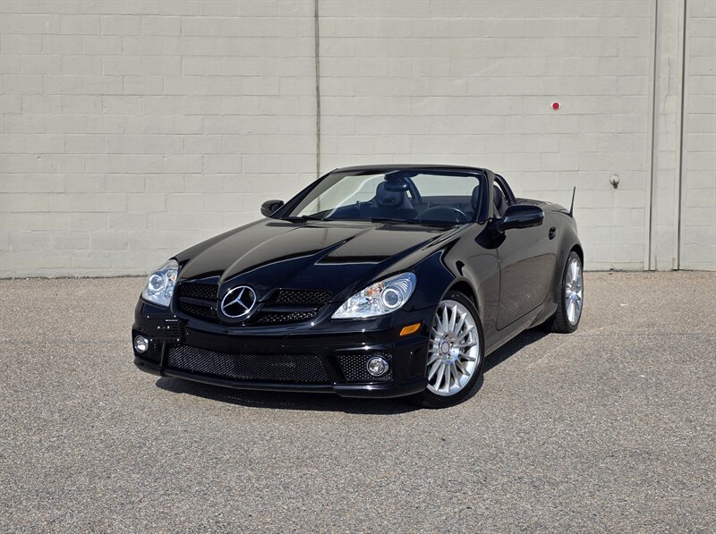 2010 Mercedes-Benz SLK SLK 350   - Photo 1 - Westport, MA 02790