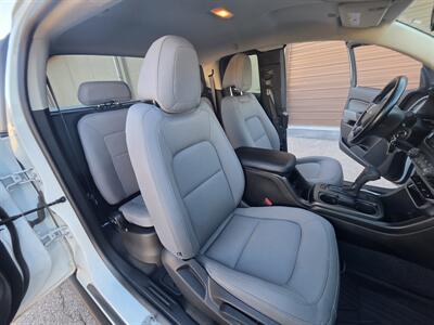 2019 Chevrolet Colorado Work Truck - Photo 19 - Westport, MA 02790