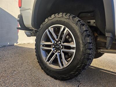 2019 Chevrolet Colorado Work Truck - Photo 11 - Westport, MA 02790