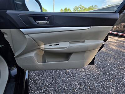 2011 Subaru Legacy 2.5i Premium   - Photo 25 - Westport, MA 02790