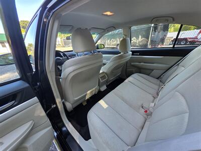 2011 Subaru Legacy 2.5i Premium   - Photo 23 - Westport, MA 02790