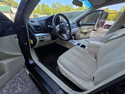 2011 Subaru Legacy 2.5i Premium   - Photo 14 - Westport, MA 02790