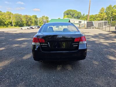 2011 Subaru Legacy 2.5i Premium   - Photo 6 - Westport, MA 02790