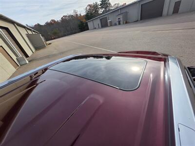 2016 Toyota Highlander XLE - Photo 9 - Westport, MA 02790