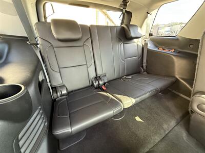 2018 Chevrolet Tahoe Premier   - Photo 37 - Westport, MA 02790