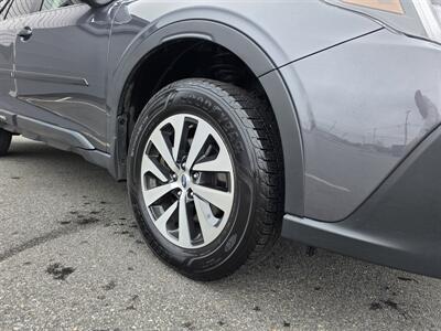 2022 Subaru Outback Premium   - Photo 10 - Westport, MA 02790