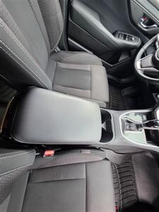 2022 Subaru Outback Premium   - Photo 18 - Westport, MA 02790