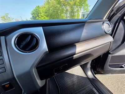 2015 Toyota Tundra SR5   - Photo 24 - Westport, MA 02790