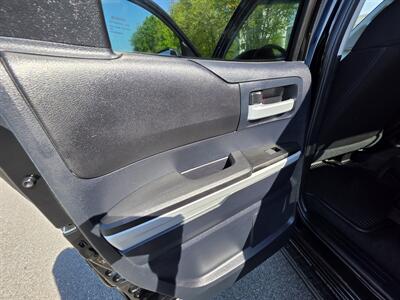 2015 Toyota Tundra SR5   - Photo 26 - Westport, MA 02790