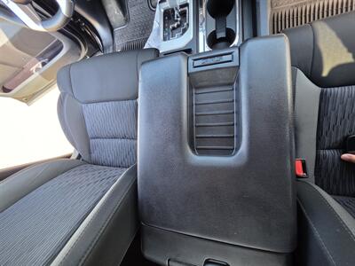 2015 Toyota Tundra SR5   - Photo 28 - Westport, MA 02790