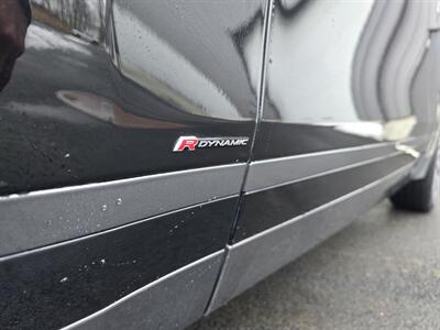2018 Land Rover Range Rover Velar P380 R-Dynamic HSE   - Photo 11 - Westport, MA 02790