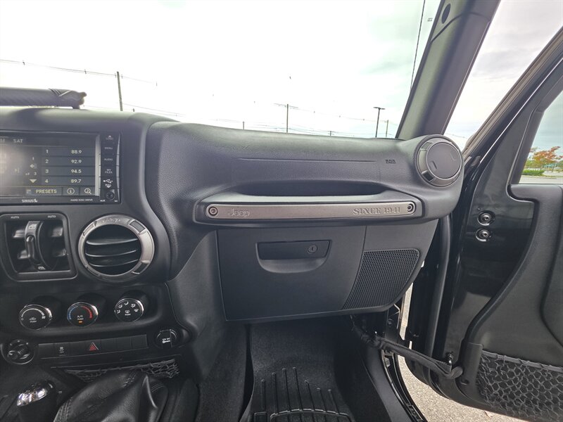 2017 Jeep Wrangler Unlimited Sport S - Photo 24 - Westport, MA 02790