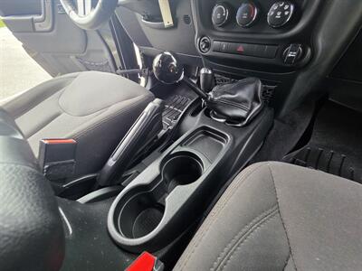 2017 Jeep Wrangler Unlimited Sport S - Photo 21 - Westport, MA 02790