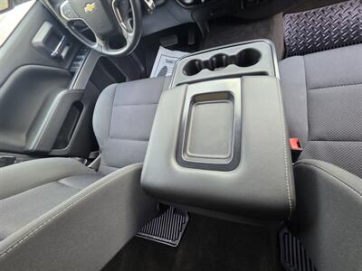 2017 Chevrolet Silverado 1500 LT   - Photo 17 - Westport, MA 02790