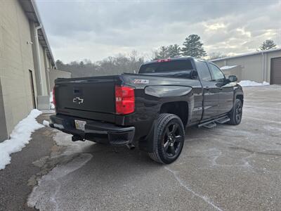 2017 Chevrolet Silverado 1500 LT   - Photo 5 - Westport, MA 02790