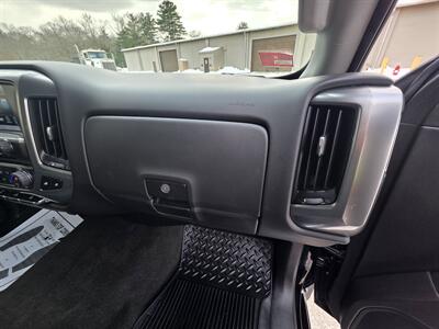 2017 Chevrolet Silverado 1500 LT   - Photo 15 - Westport, MA 02790