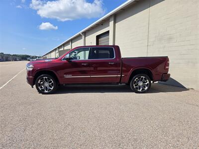 2019 RAM 1500 Limited   - Photo 2 - Westport, MA 02790