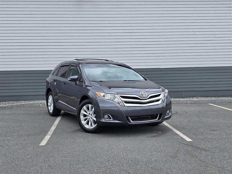 2014 Toyota Venza LE - Photo 4 - Westport, MA 02790