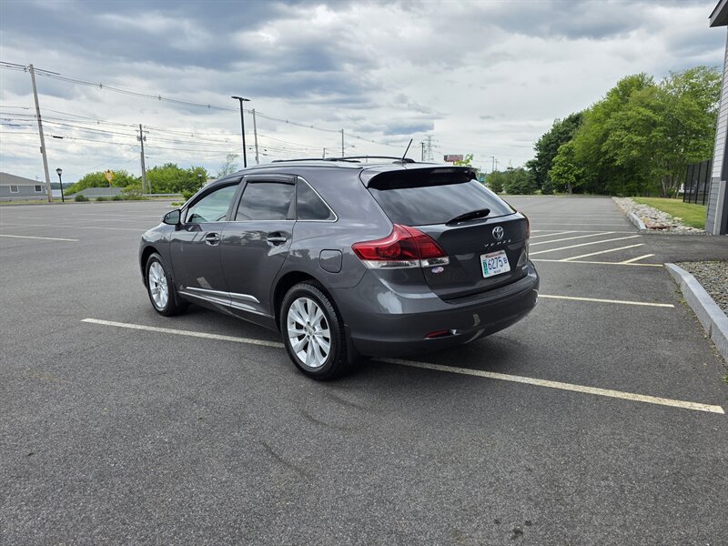 2014 Toyota Venza LE - Photo 3 - Westport, MA 02790