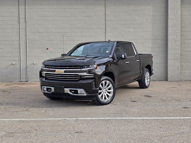 2019 Chevrolet Silverado 1500 High Country   - Photo 1 - Westport, MA 02790