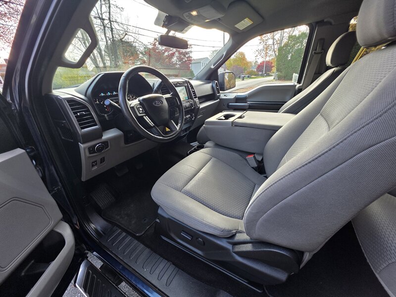 2019 Ford F-150 XLT - Photo 16 - Westport, MA 02790