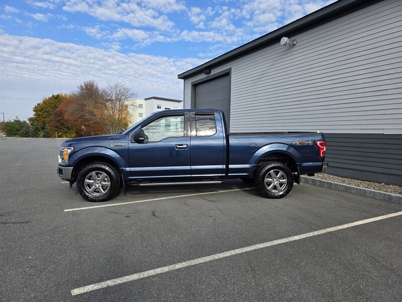 2019 Ford F-150 XLT - Photo 2 - Westport, MA 02790