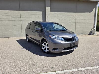 2014 Toyota Sienna LE 8-Passenger   - Photo 4 - Westport, MA 02790