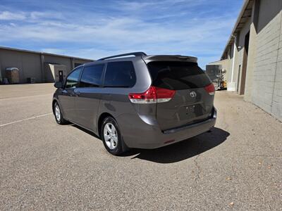 2014 Toyota Sienna LE 8-Passenger   - Photo 3 - Westport, MA 02790