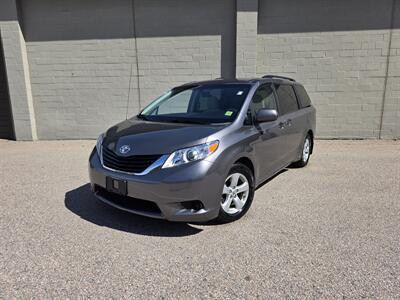 2014 Toyota Sienna LE 8-Passenger   - Photo 1 - Westport, MA 02790