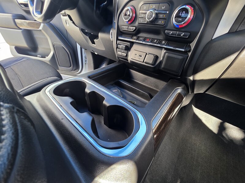2021 GMC Sierra 1500 Elevation - Photo 19 - Westport, MA 02790