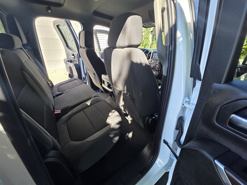 2021 GMC Sierra 1500 Elevation - Photo 14 - Westport, MA 02790