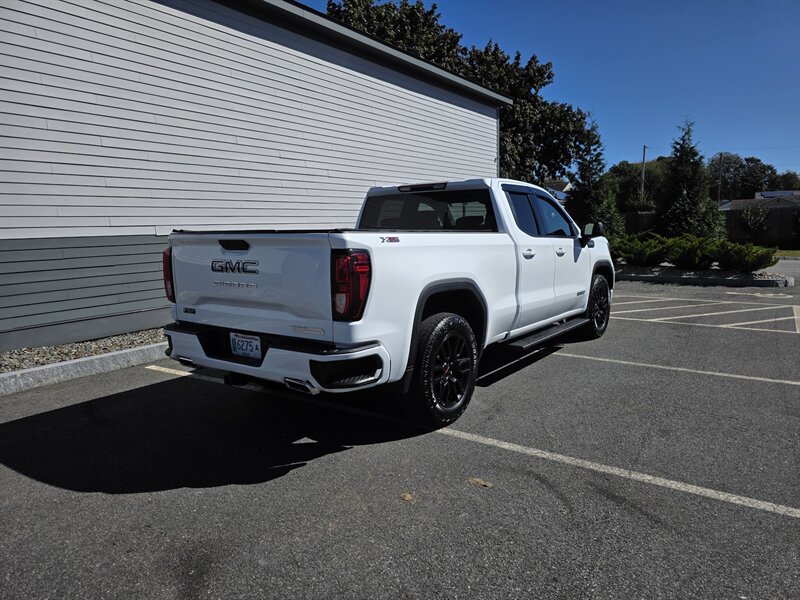 2021 GMC Sierra 1500 Elevation - Photo 6 - Westport, MA 02790
