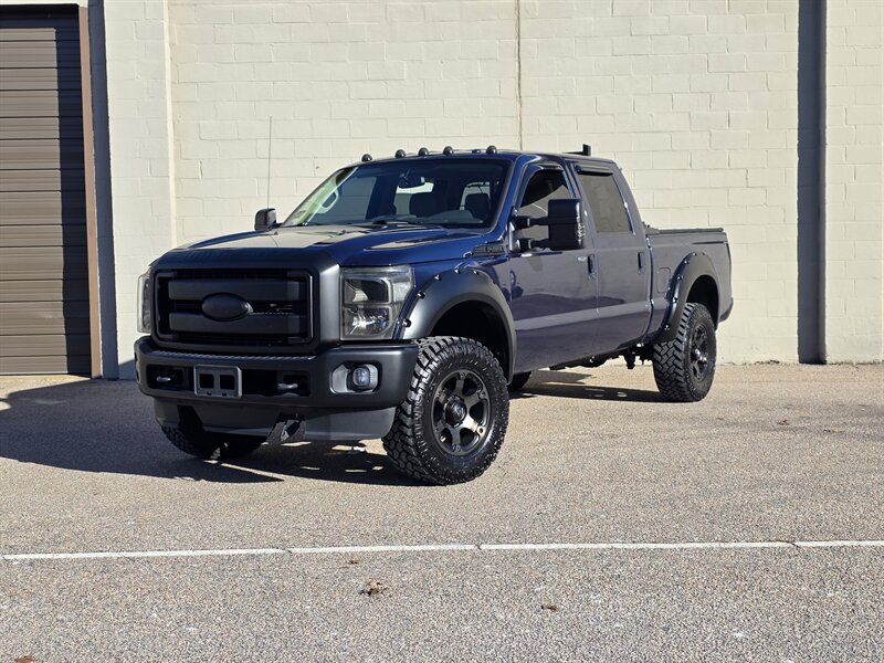 2015 Ford F-350 Super Duty Lariat's photo