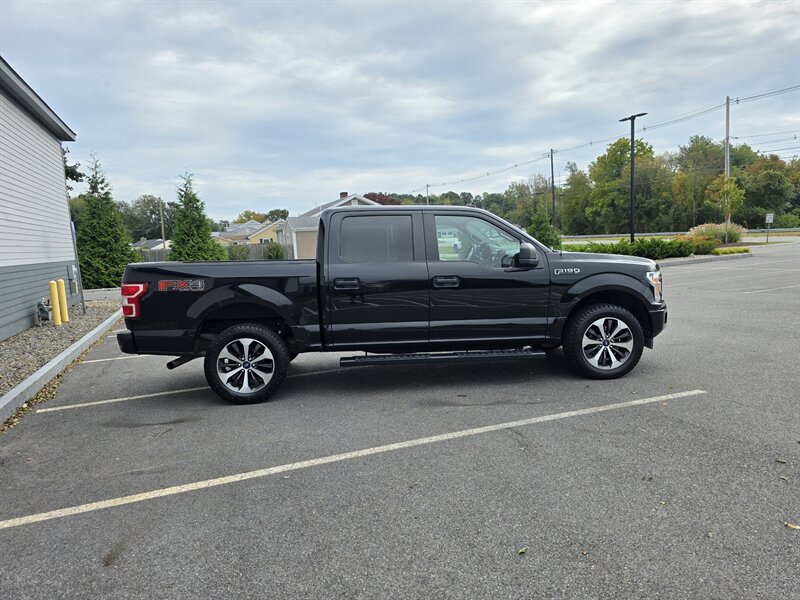 2020 Ford F-150 XL - Photo 5 - Westport, MA 02790
