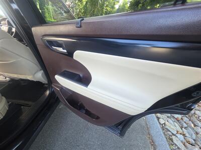 2020 Toyota Highlander XLE   - Photo 32 - Westport, MA 02790