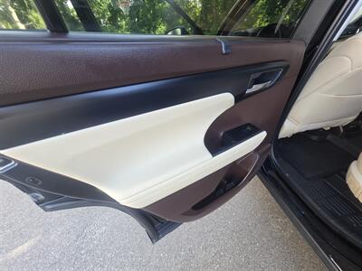 2020 Toyota Highlander XLE   - Photo 31 - Westport, MA 02790