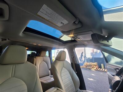 2020 Toyota Highlander XLE   - Photo 22 - Westport, MA 02790