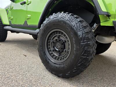 2019 Jeep Wrangler Unlimited Rubicon   - Photo 10 - Westport, MA 02790