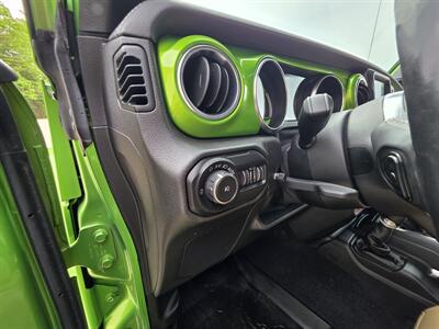 2019 Jeep Wrangler Unlimited Rubicon   - Photo 34 - Westport, MA 02790