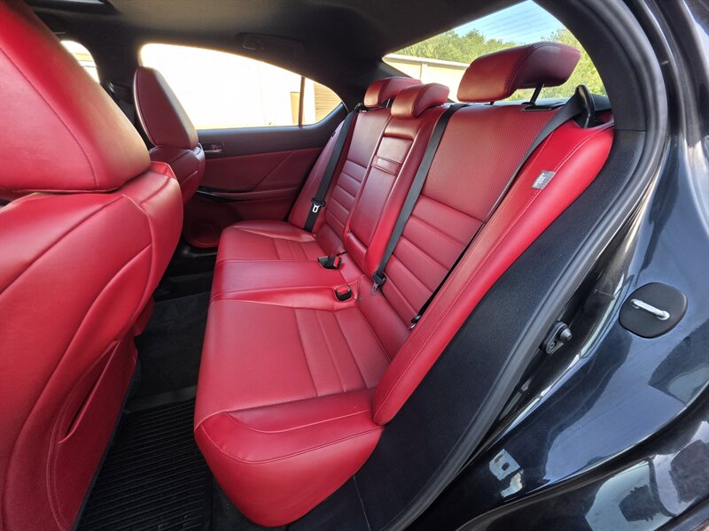 2022 Lexus IS 350 F SPORT - Photo 14 - Westport, MA 02790