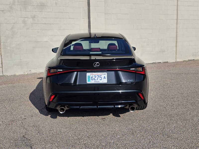 2022 Lexus IS 350 F SPORT - Photo 7 - Westport, MA 02790