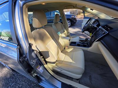 2017 Toyota Camry LE - Photo 15 - Westport, MA 02790