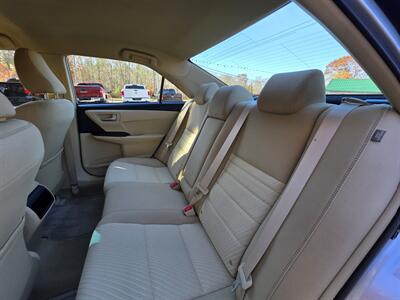 2017 Toyota Camry LE - Photo 11 - Westport, MA 02790