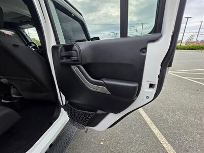 2015 Jeep Wrangler Unlimited Sport S - Photo 28 - Westport, MA 02790